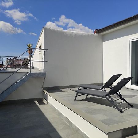 Terrazza Reale - Suite 2 Caserta Kültér fotó